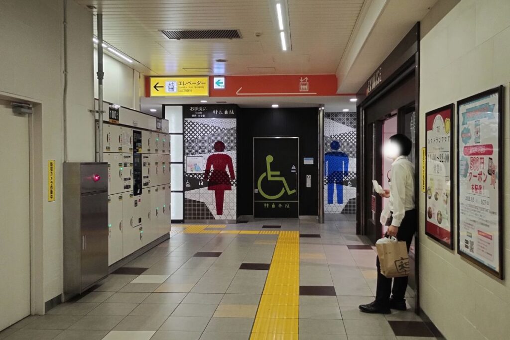 東武浅草駅のコインロッカー（正面改札口側・2階トイレ前の設置場所）